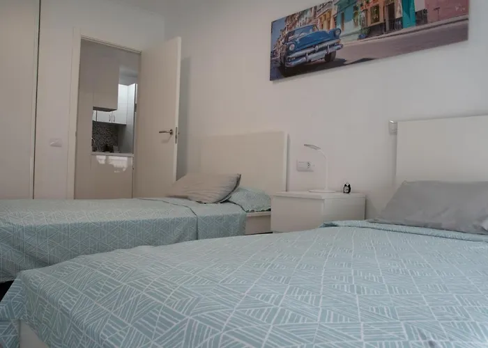 En Playa Martianez 푸에르토 드 라 크루즈